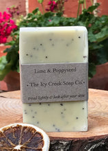 Load image into Gallery viewer, Lime & poppyseed soap